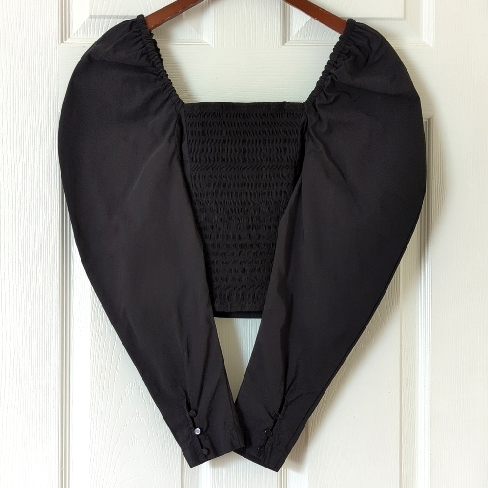 Levi's Junie Long Mutton Sleeve Square Neck Cropped Slim Fit Blouse Black XS - Picture 9 of 11